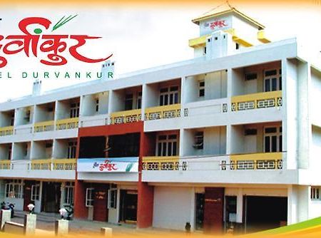 Hotel Durvankur Ganpatipule Exteriör bild
